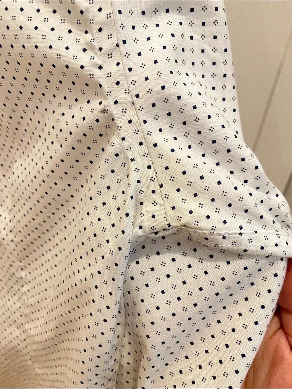 Banana Republic Non-Iron Slim Fit Shirt White & Blue Small Like New